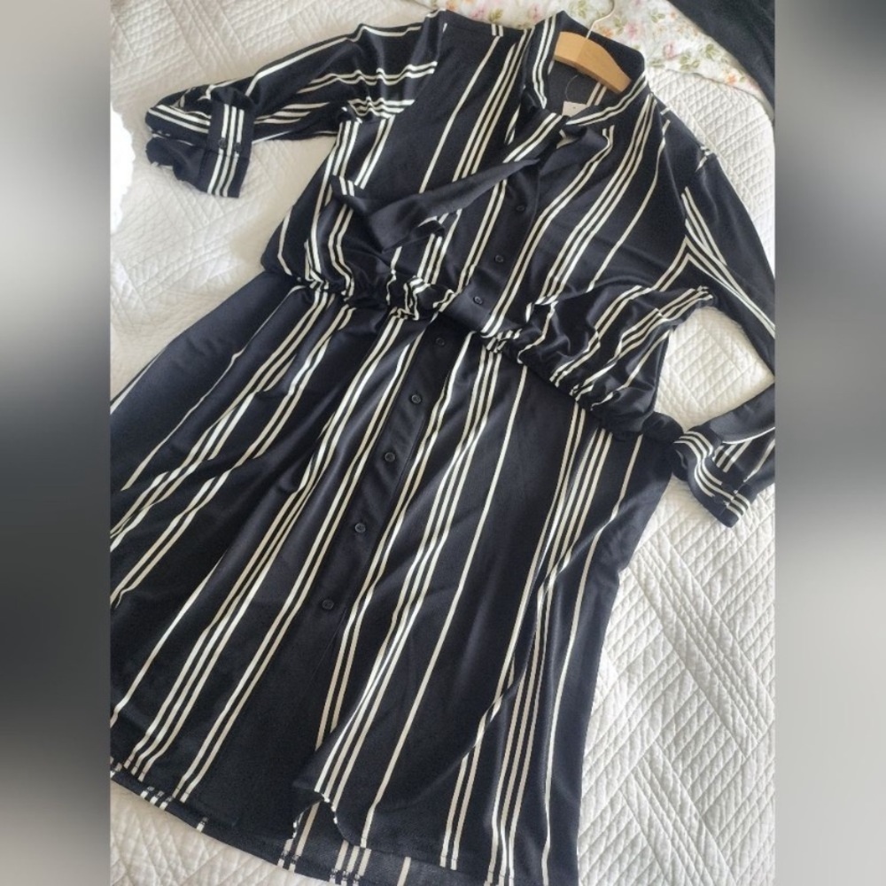 Ann Taylor minimalist contemporary neck tie stripe midi dress - Picture 12 of 14